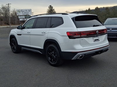 2026 Volkswagen Atlas Peak Edition