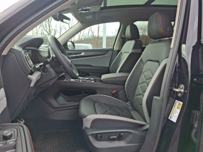 2026 Volkswagen Atlas Peak Edition