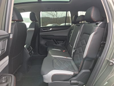 2026 Volkswagen Atlas Peak Edition