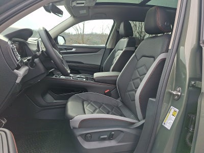 2026 Volkswagen Atlas Peak Edition
