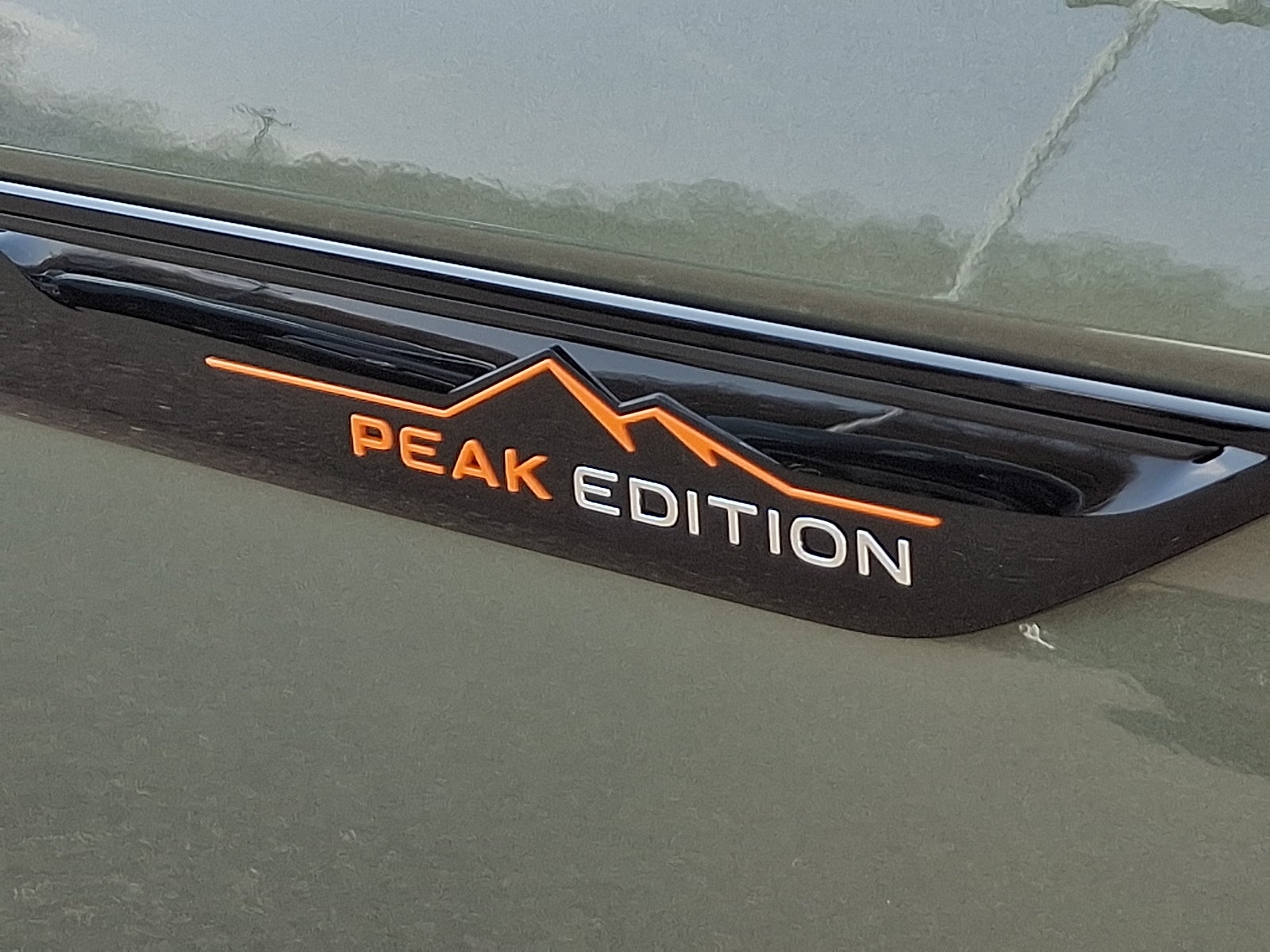 2026 Volkswagen Atlas Peak Edition
