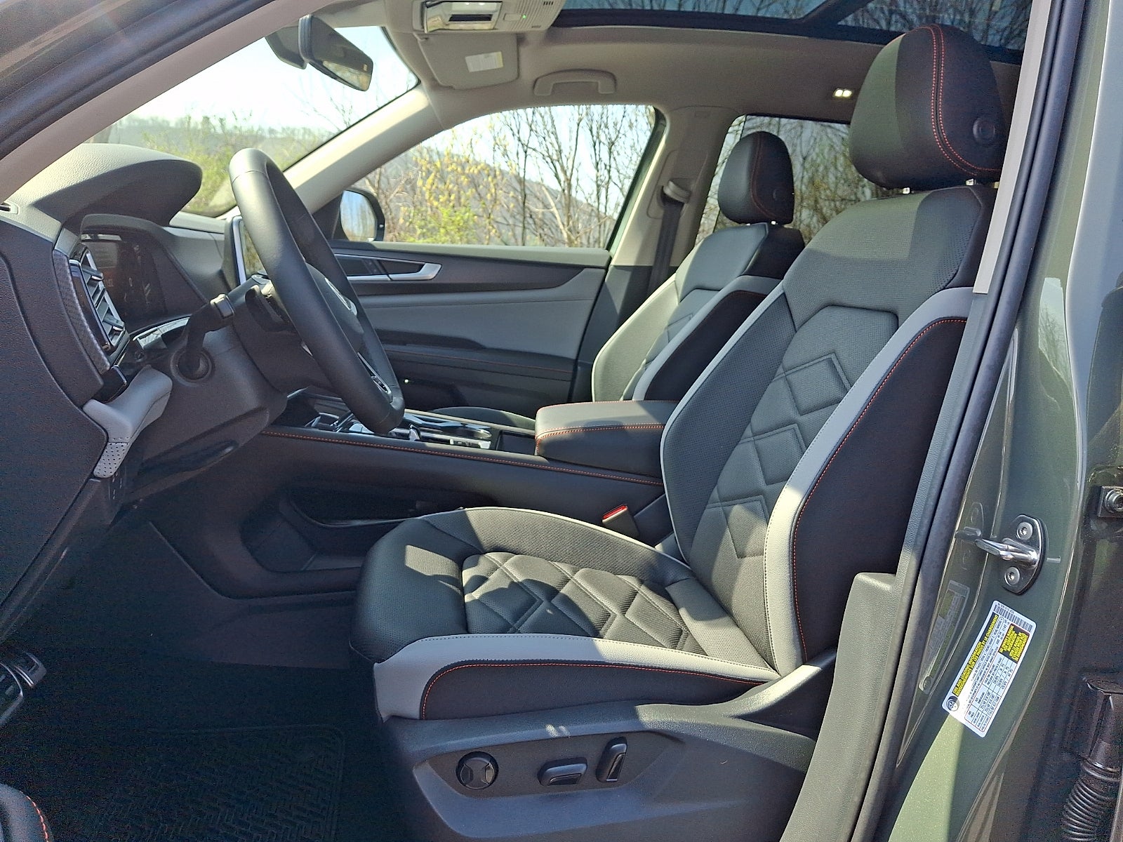 2026 Volkswagen Atlas Peak Edition