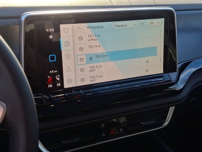 2026 Volkswagen Atlas Cross Sport SEL Premium R-Line