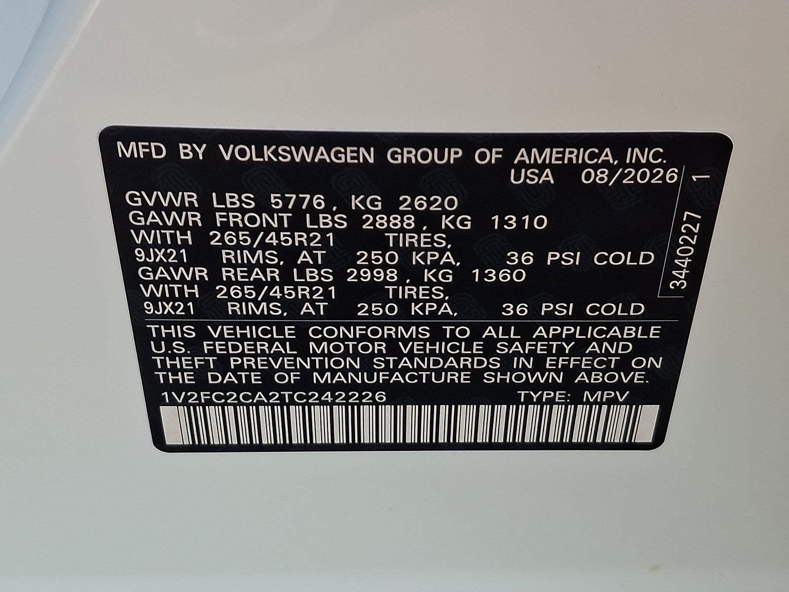2026 Volkswagen Atlas Cross Sport SEL Premium R-Line