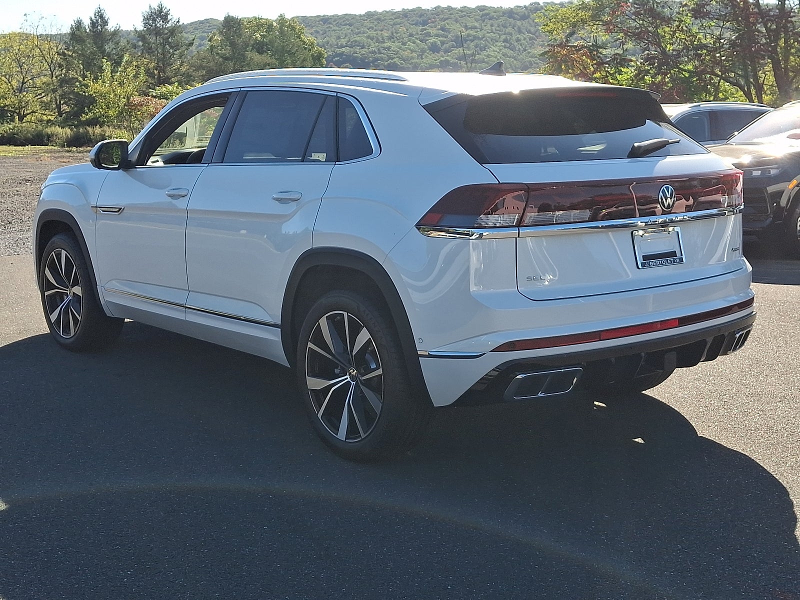 2026 Volkswagen Atlas Cross Sport SEL Premium R-Line