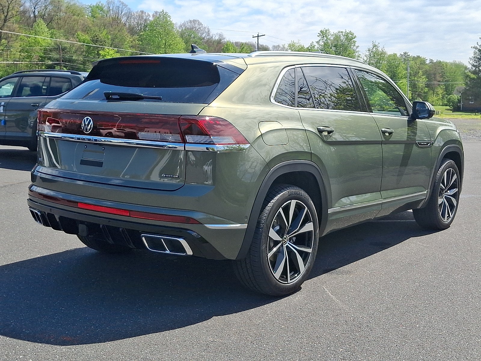 2026 Volkswagen Atlas Cross Sport SEL Premium R-Line