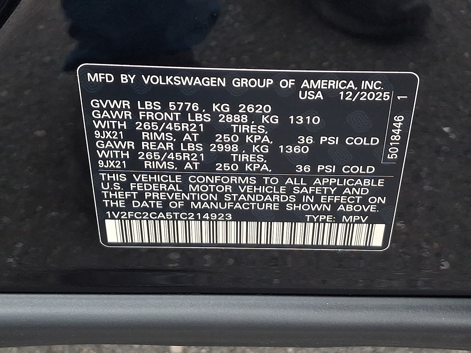 2026 Volkswagen Atlas Cross Sport SEL Premium R-Line