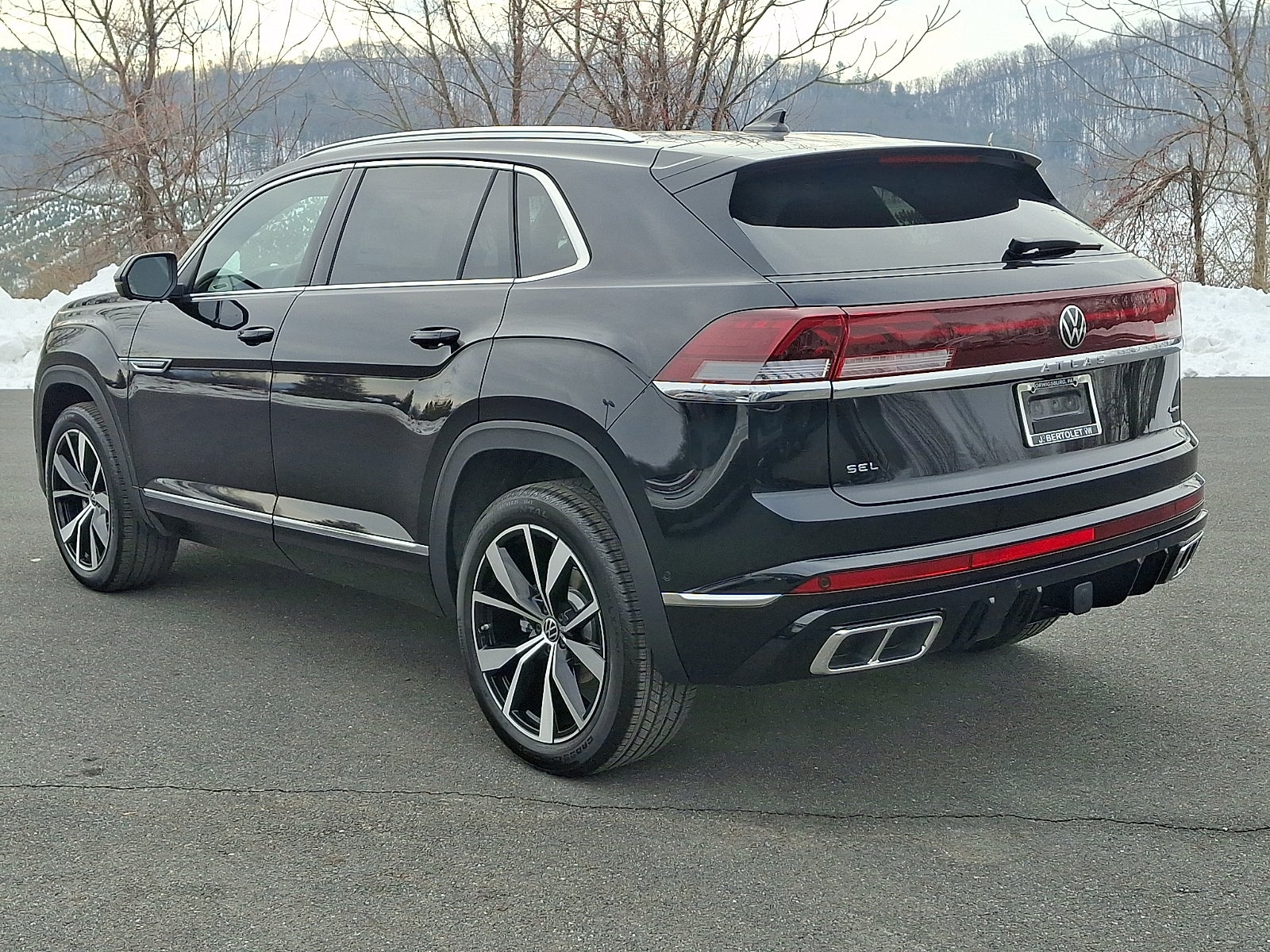 2026 Volkswagen Atlas Cross Sport SEL Premium R-Line