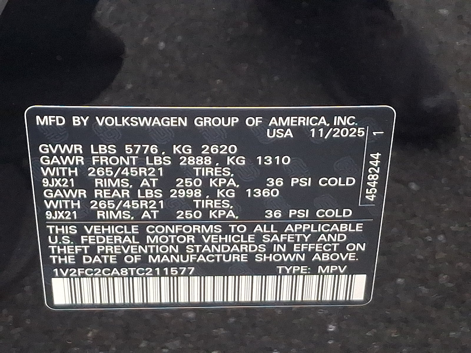 2026 Volkswagen Atlas Cross Sport 2.0T SEL Premium R-Line