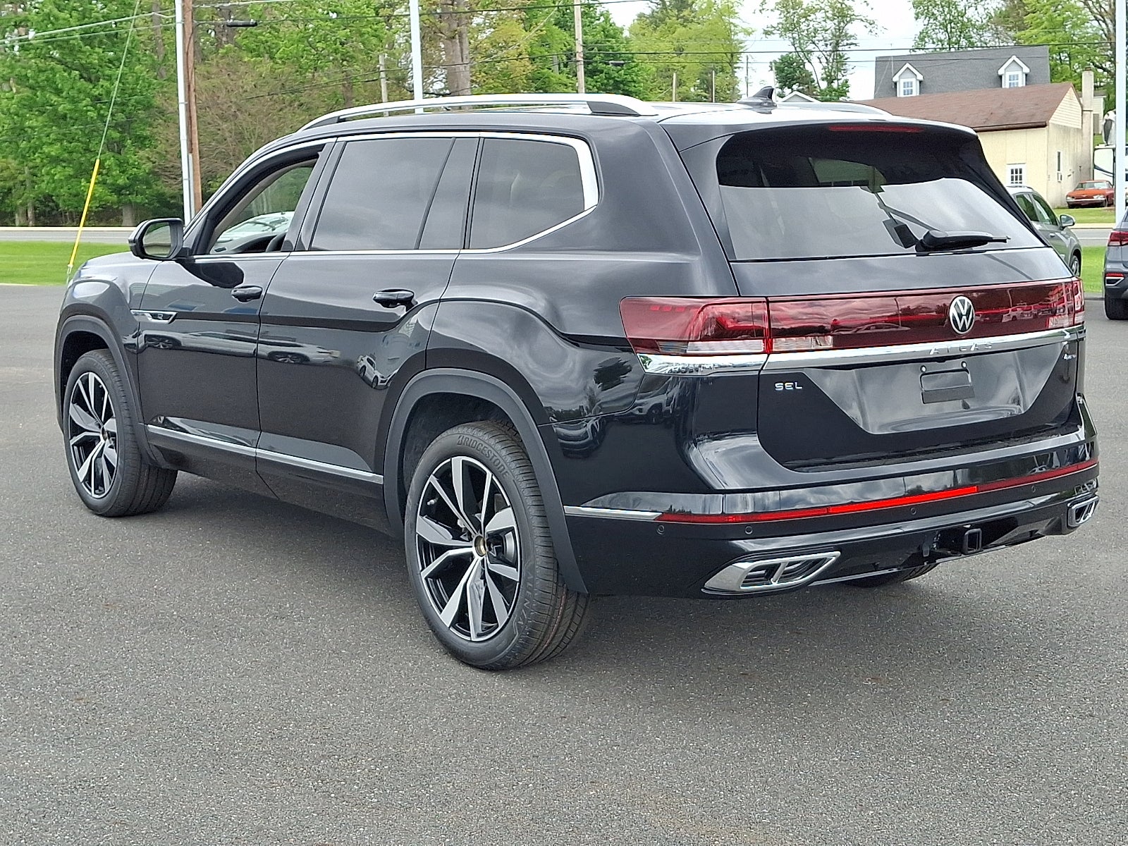 2026 Volkswagen Atlas SEL Premium R-Line