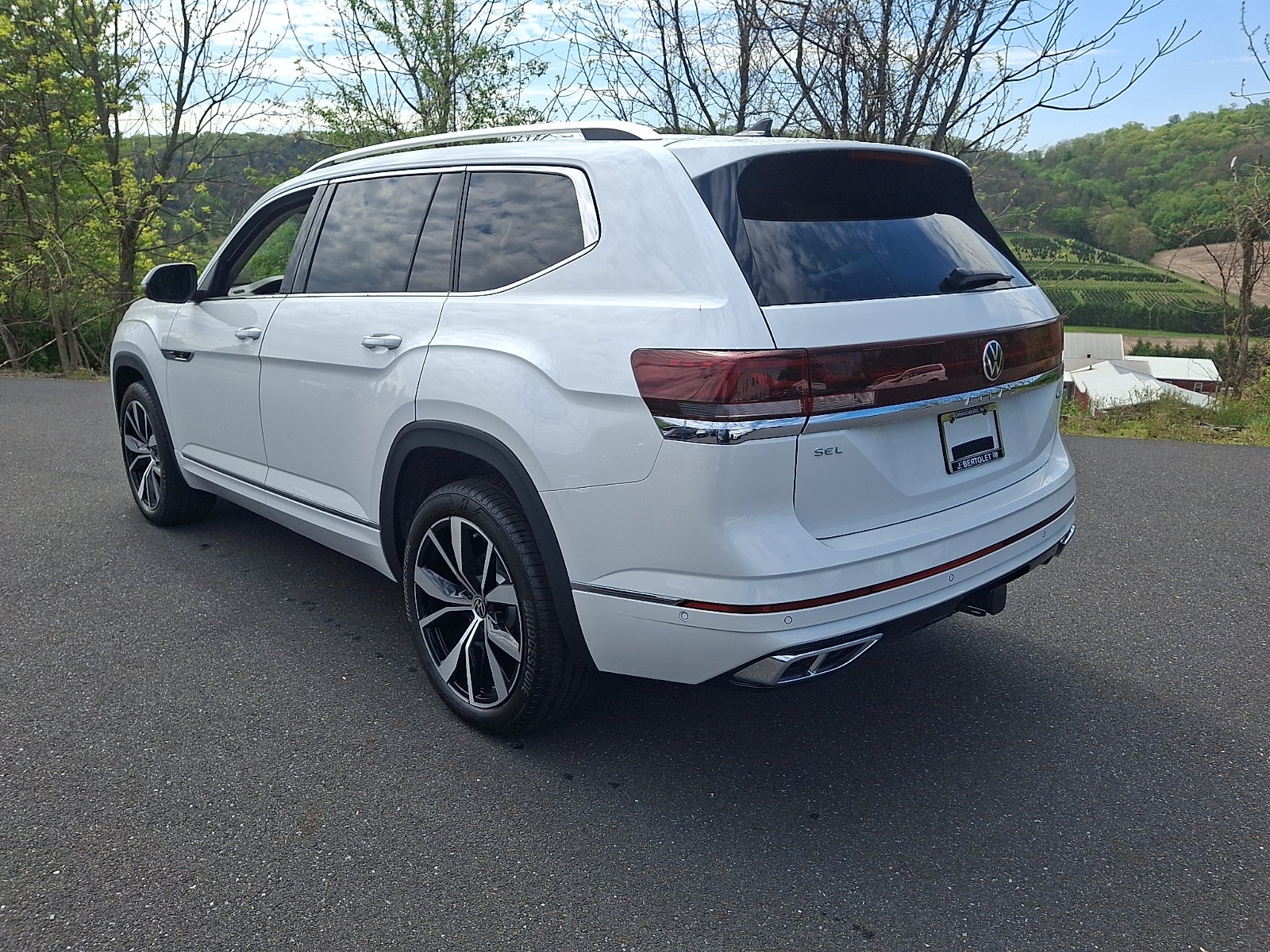 2026 Volkswagen Atlas SEL Premium R-Line