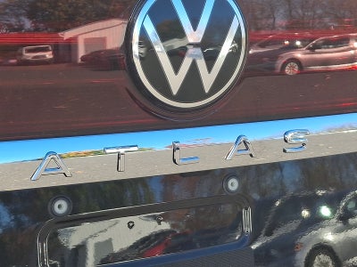 2026 Volkswagen Atlas 2.0T SEL Premium R-Line