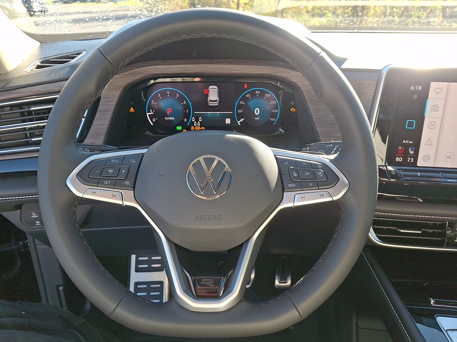 2026 Volkswagen Atlas 2.0T SEL Premium R-Line