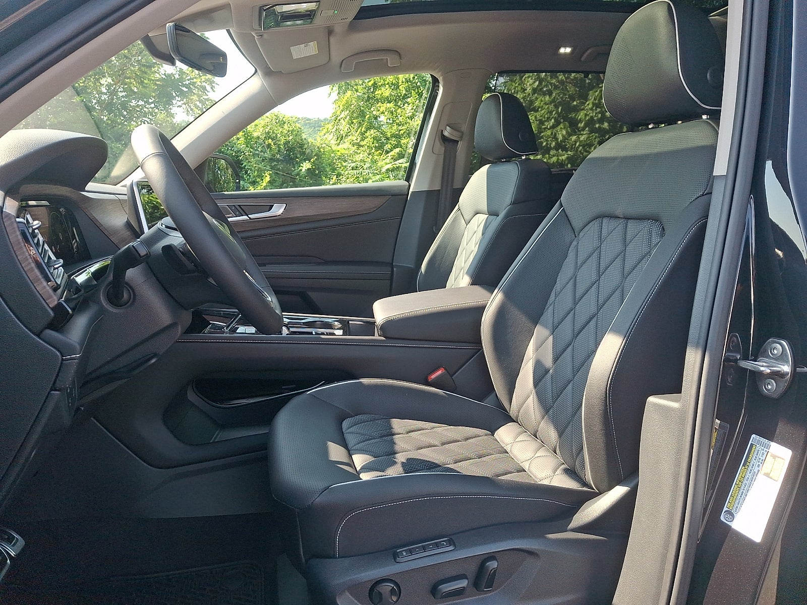 2026 Volkswagen Atlas SEL Premium R-Line