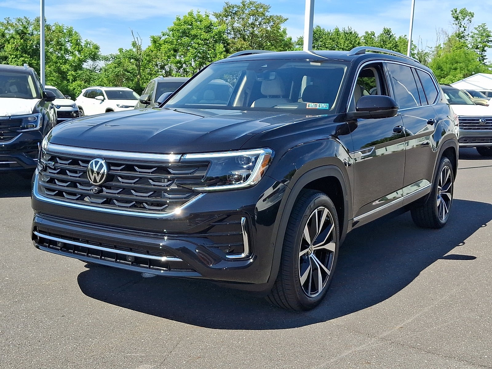 2026 Volkswagen Atlas SEL Premium R-Line