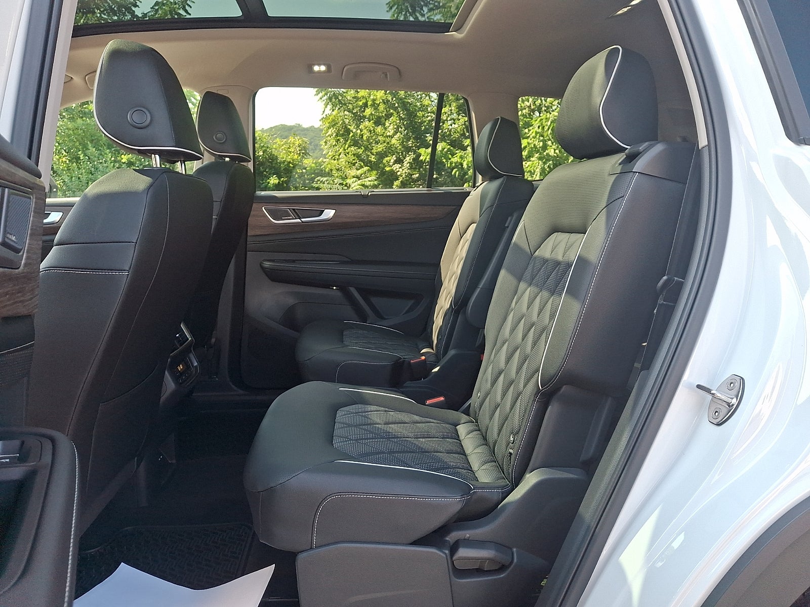 2026 Volkswagen Atlas SEL Premium R-Line