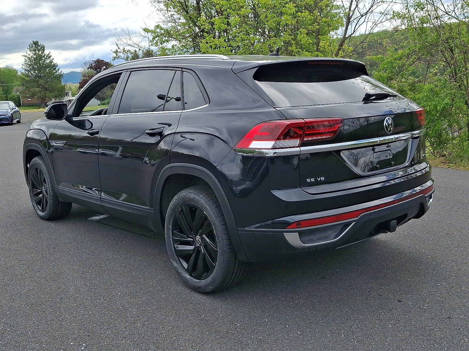 2023 Volkswagen Atlas Cross Sport 3.6L V6 SE w/Technology