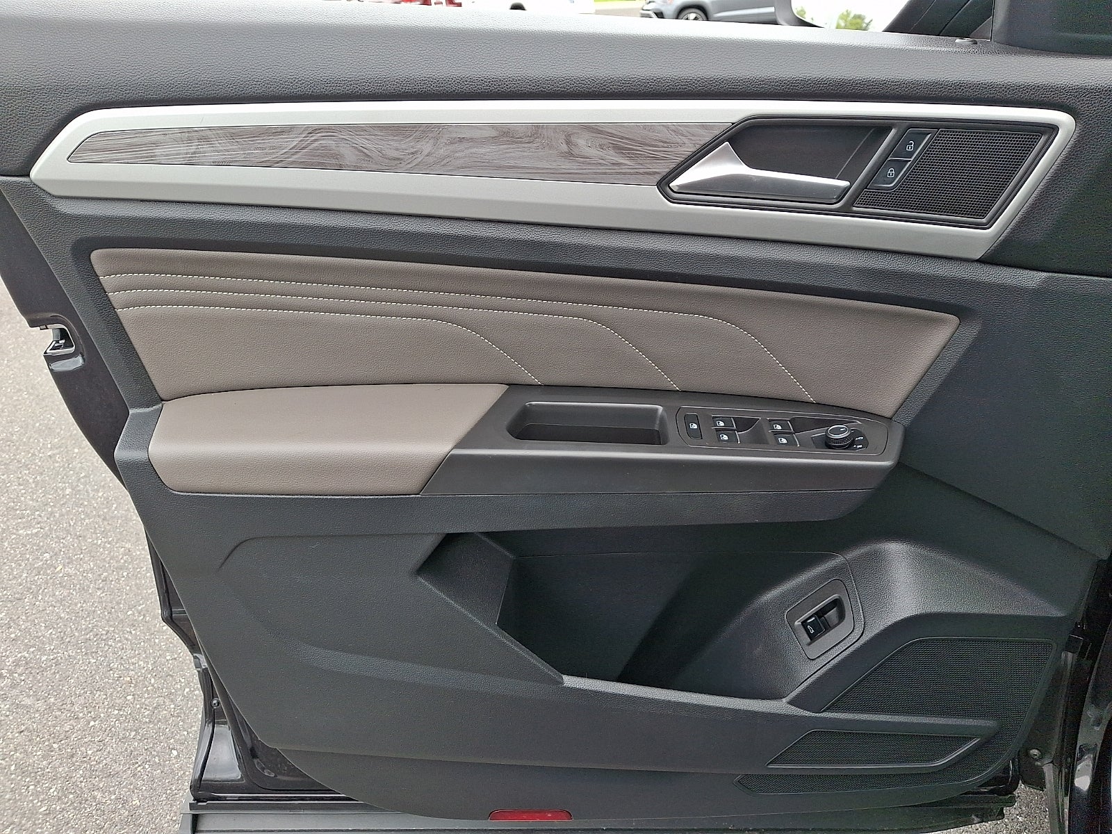 2023 Volkswagen Atlas Cross Sport 3.6L V6 SE w/Technology