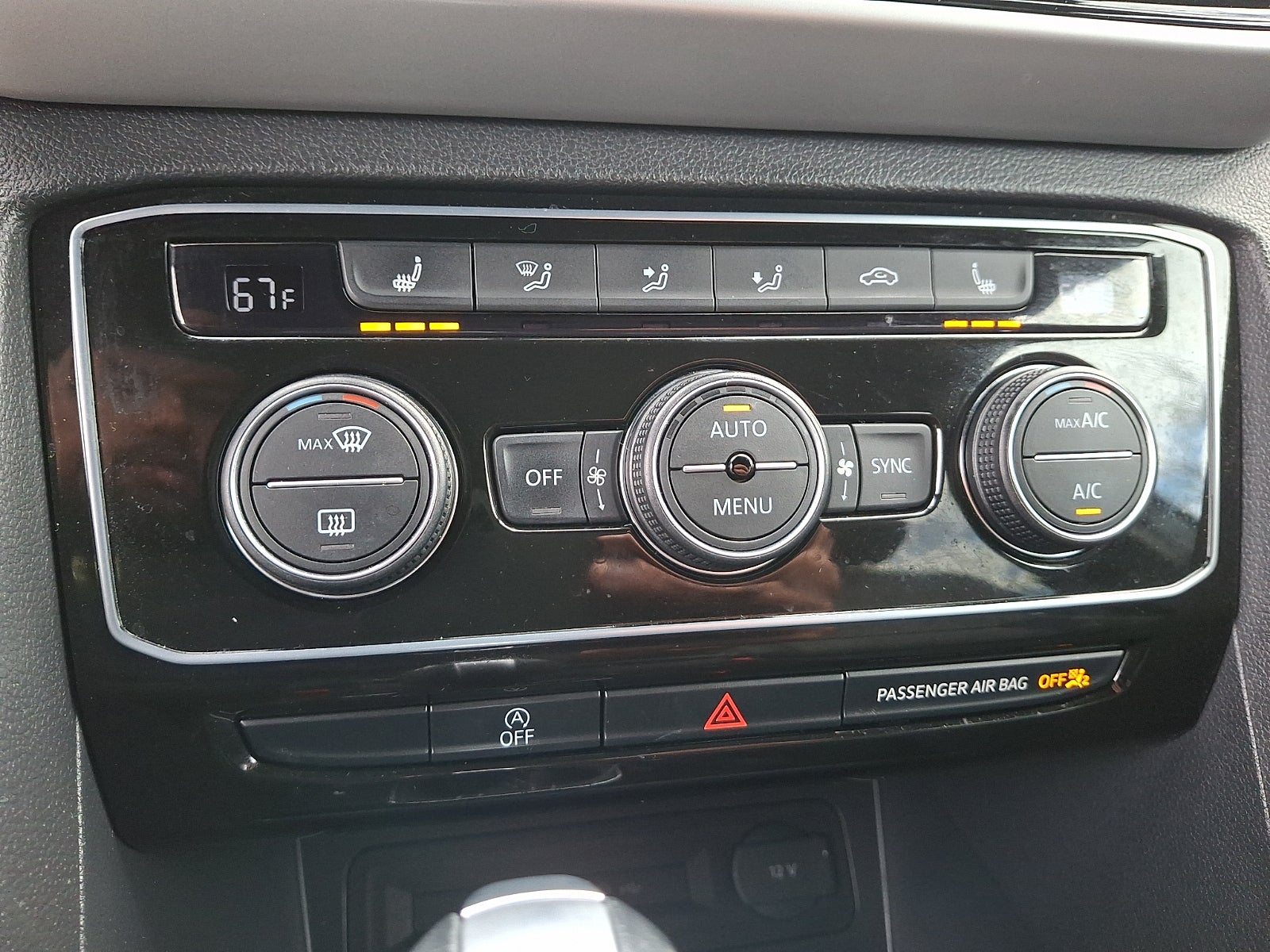 2023 Volkswagen Atlas Cross Sport 3.6L V6 SE w/Technology