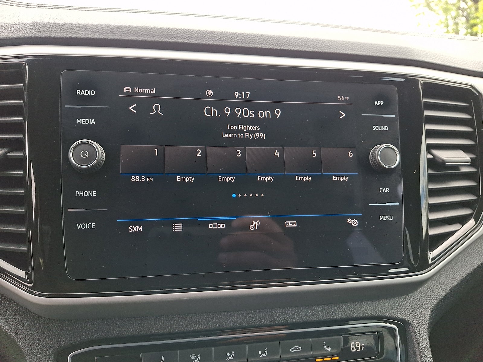 2023 Volkswagen Atlas Cross Sport 3.6L V6 SE w/Technology