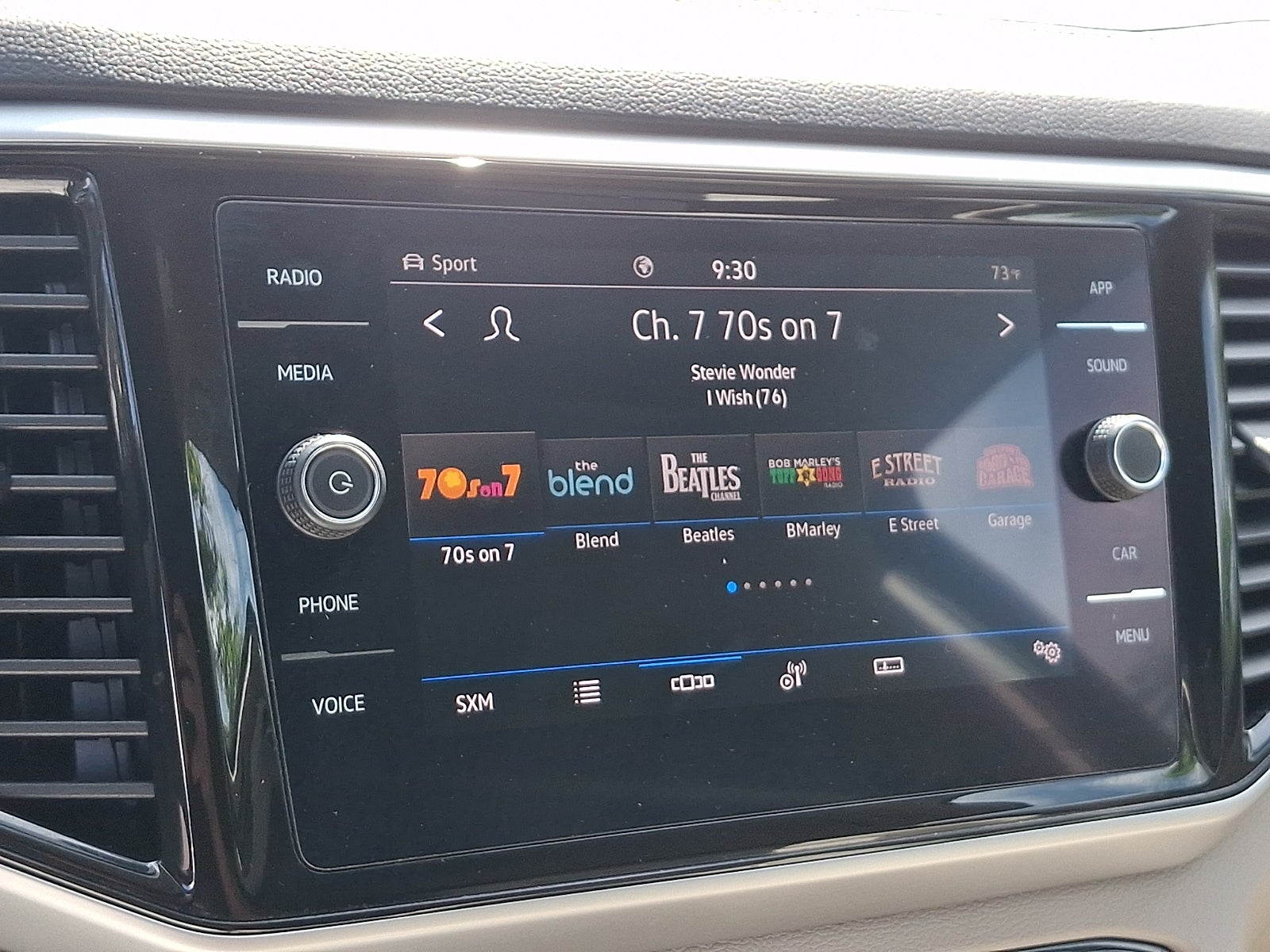 2022 Volkswagen Atlas 3.6L V6 SE w/Technology