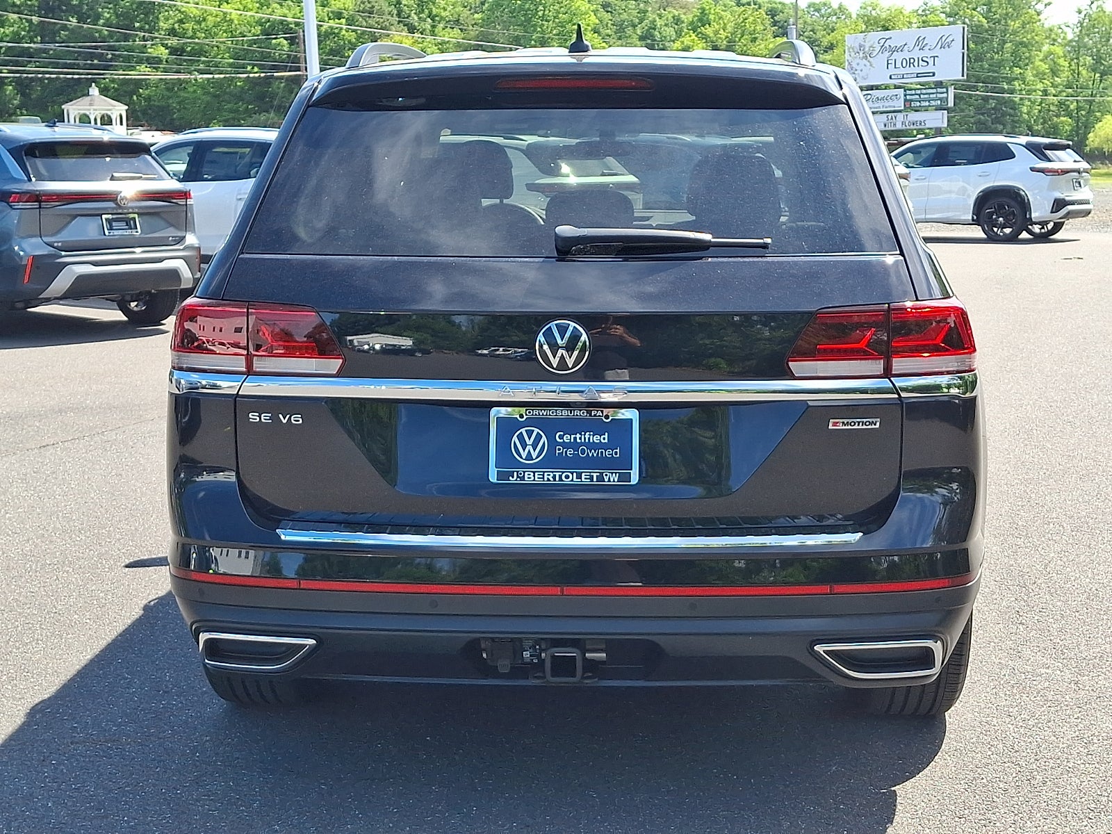 2022 Volkswagen Atlas 3.6L V6 SE w/Technology