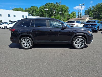 2022 Volkswagen Atlas 3.6L V6 SE w/Technology