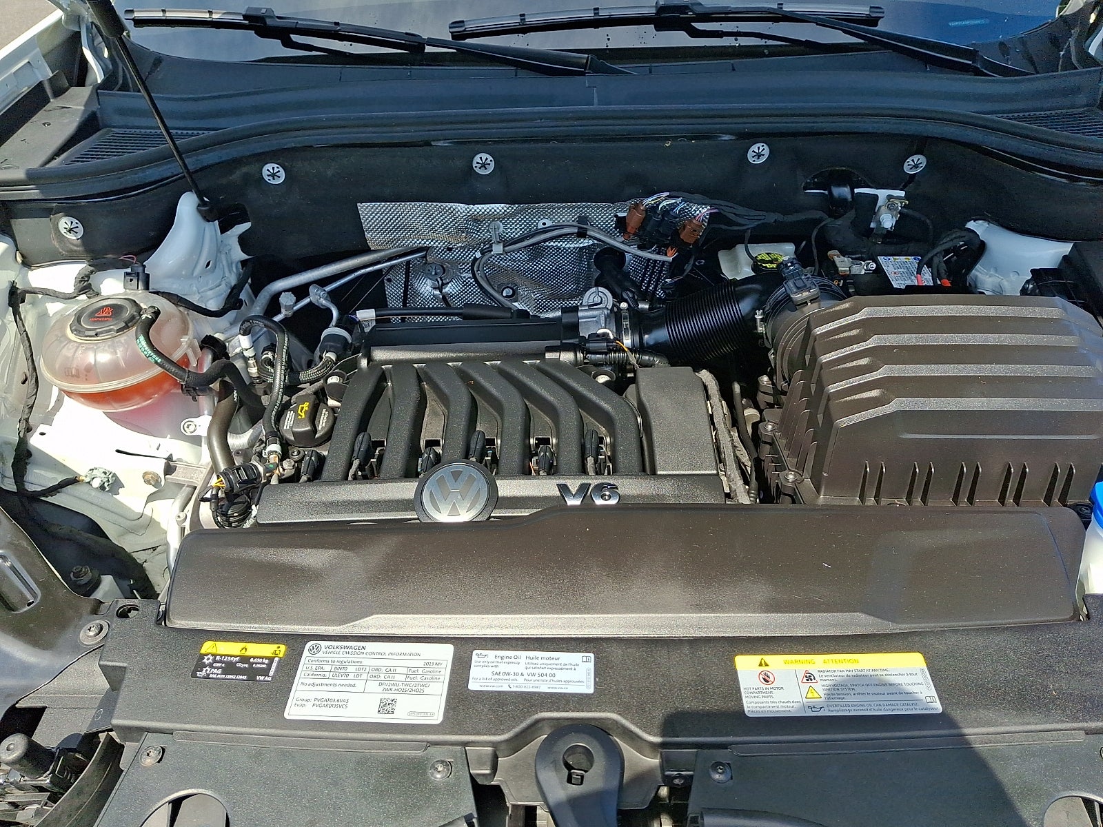 2023 Volkswagen Atlas 3.6L V6 SE w/Technology