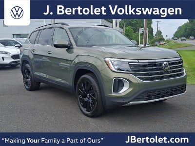 2026 Volkswagen Atlas SE with Technology
