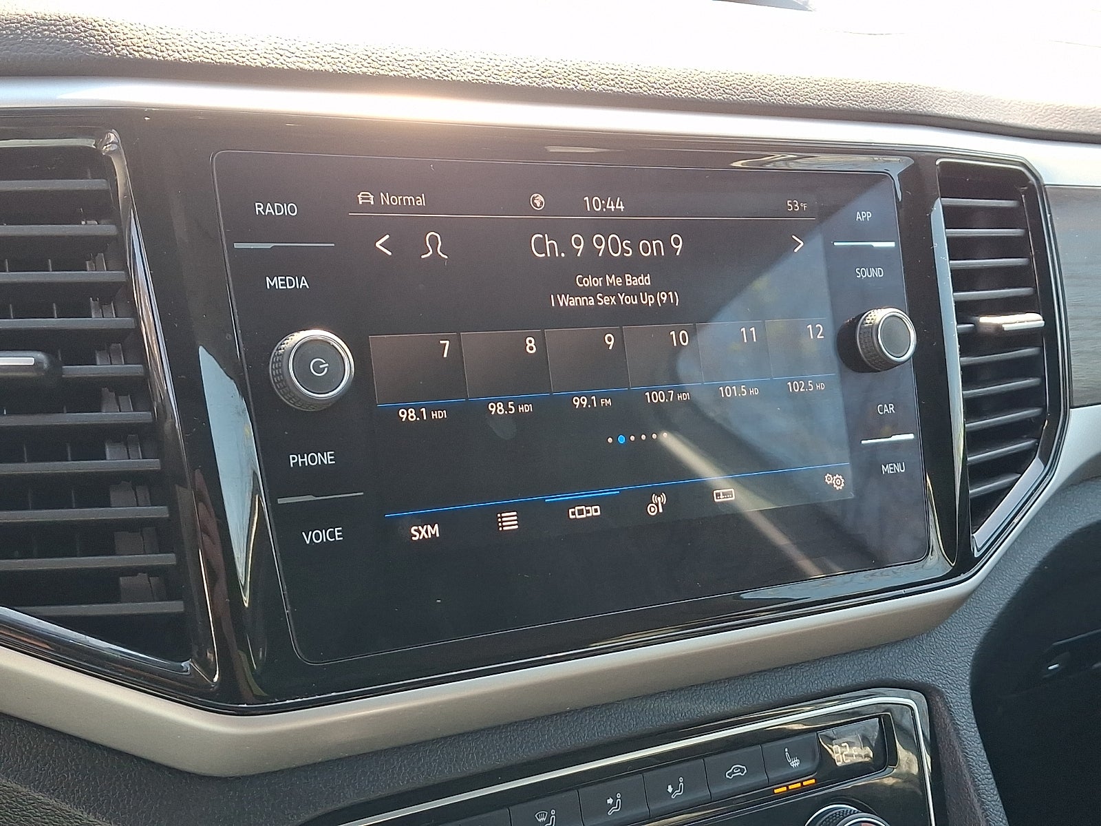 2023 Volkswagen Atlas 2.0T SE w/Technology