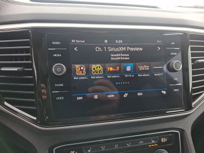 2023 Volkswagen Atlas 3.6L V6 SE w/Technology