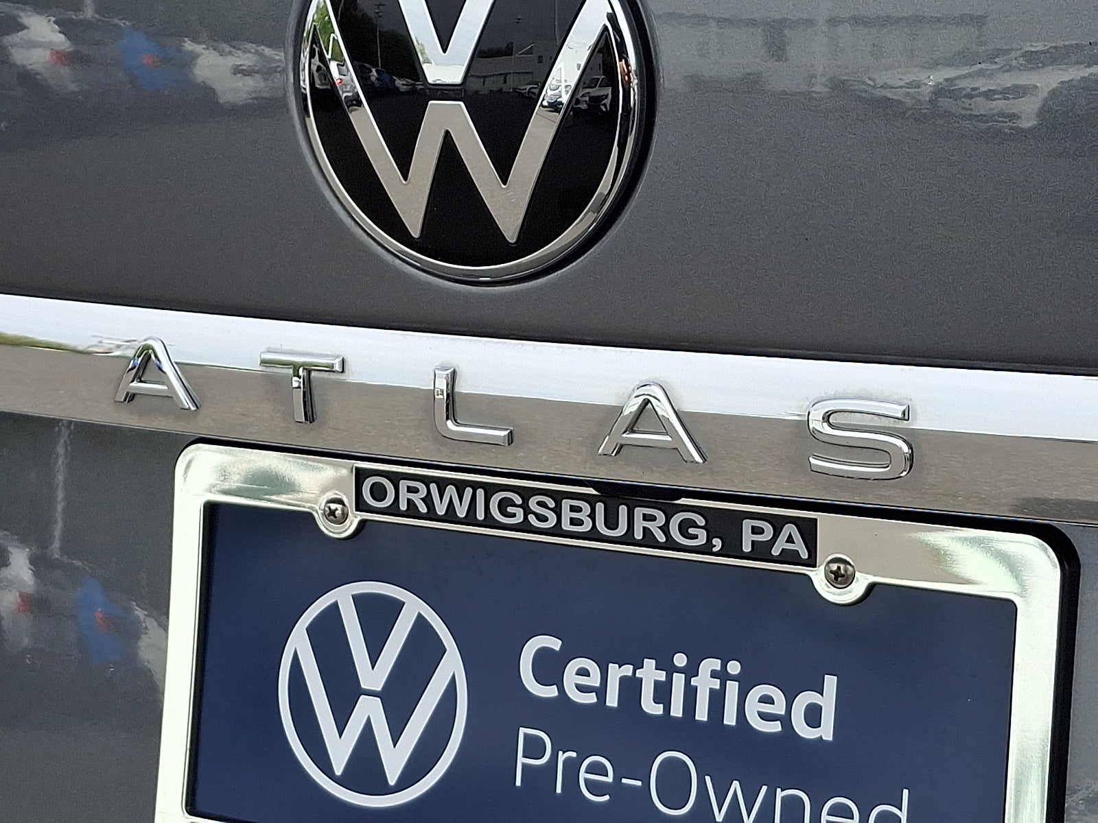 2023 Volkswagen Atlas 3.6L V6 SE w/Technology