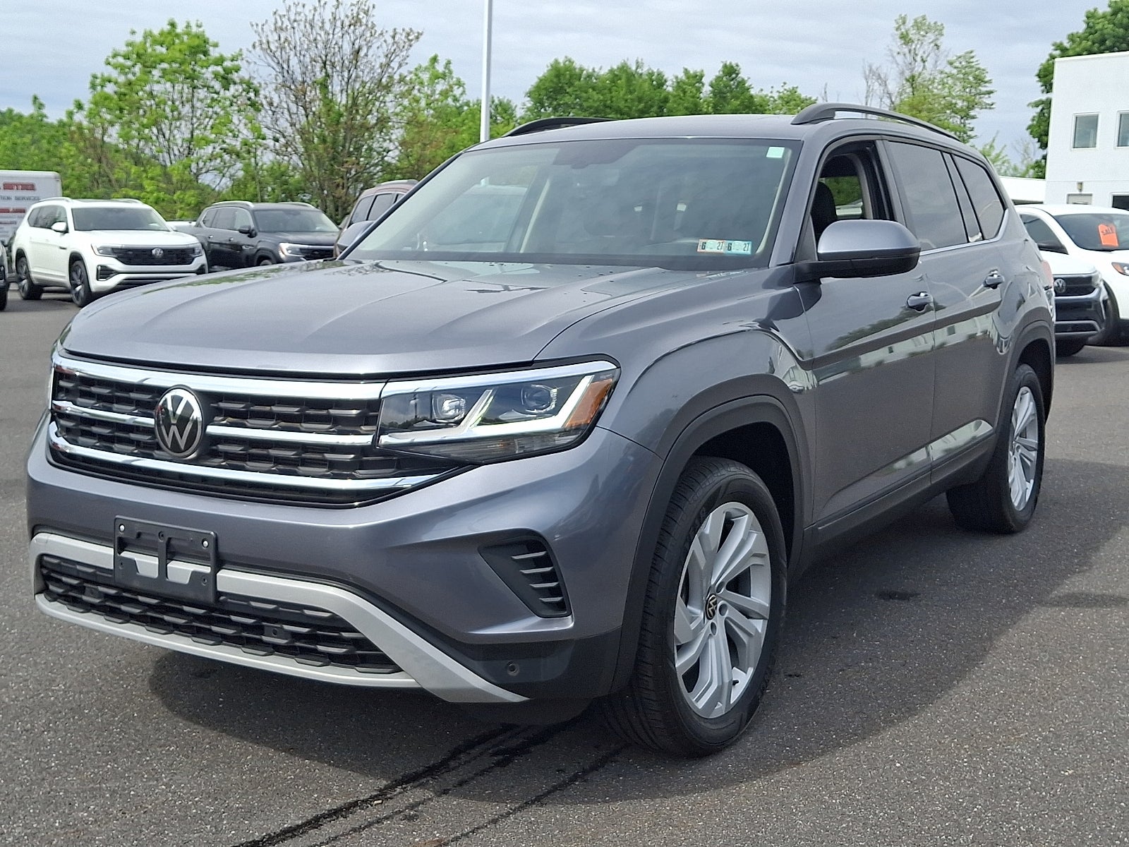 2023 Volkswagen Atlas 3.6L V6 SE w/Technology