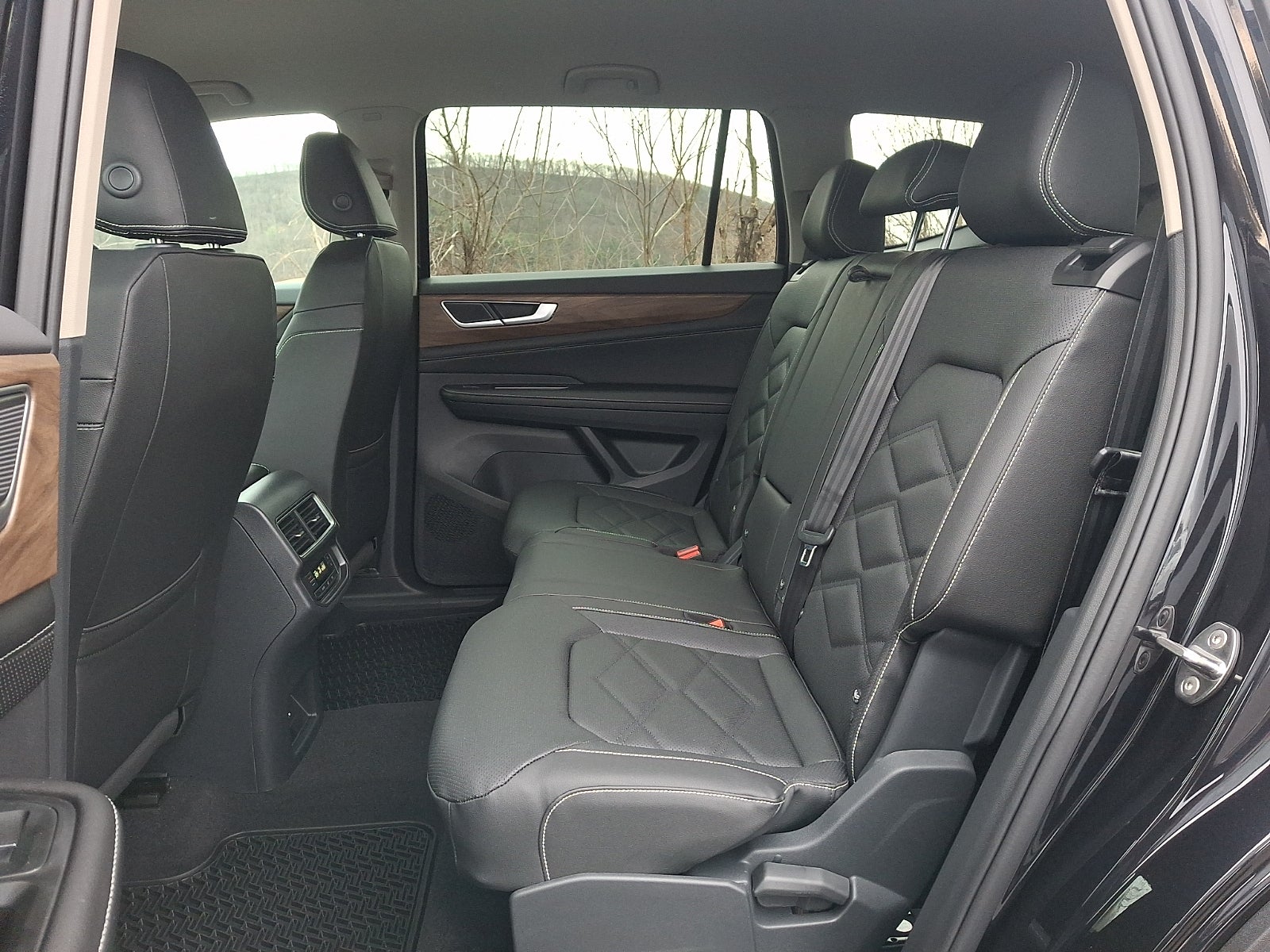 2026 Volkswagen Atlas SE