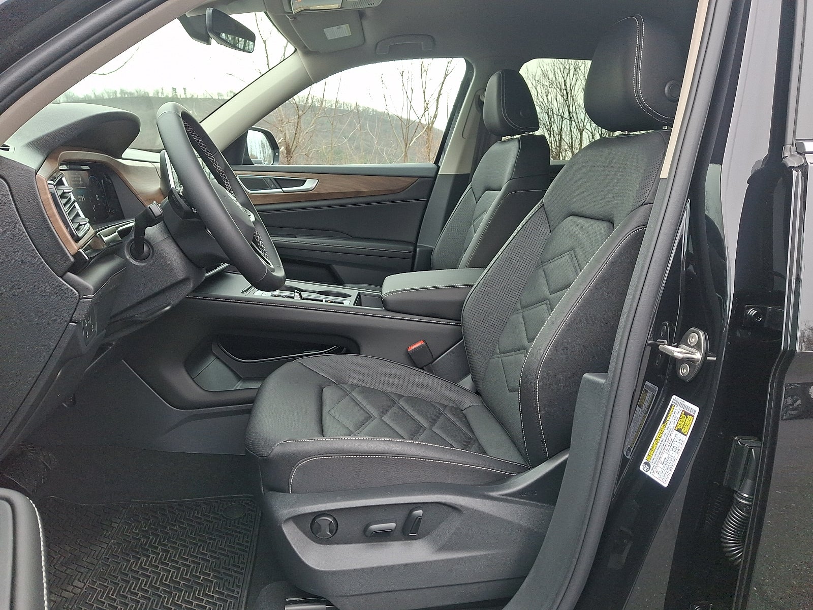 2026 Volkswagen Atlas SE