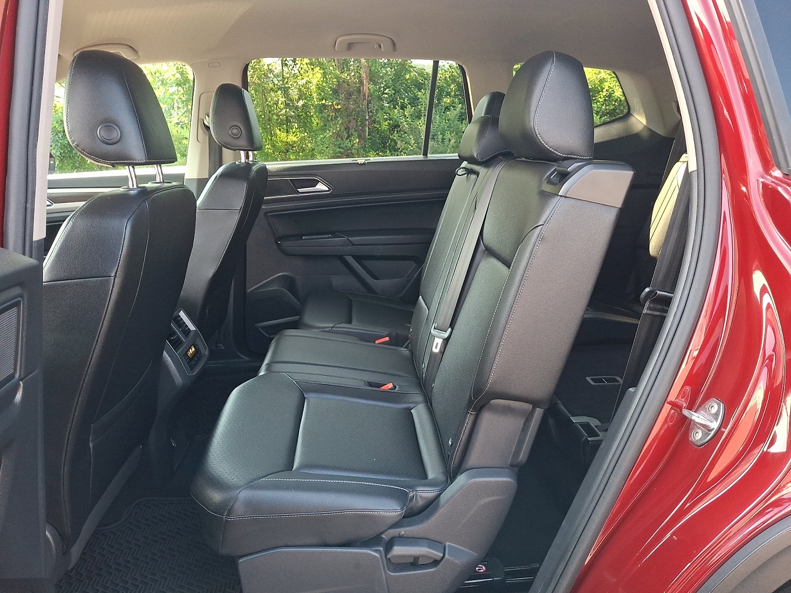 2019 Volkswagen Atlas 3.6L V6 SE w/Technology R-Line