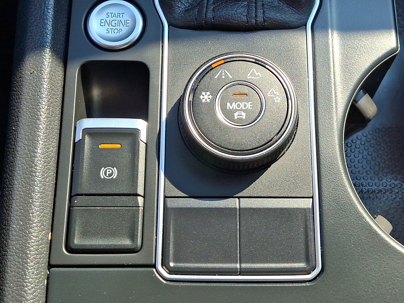 2019 Volkswagen Atlas 3.6L V6 SE w/Technology R-Line