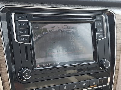 2017 Volkswagen Passat 1.8T SE