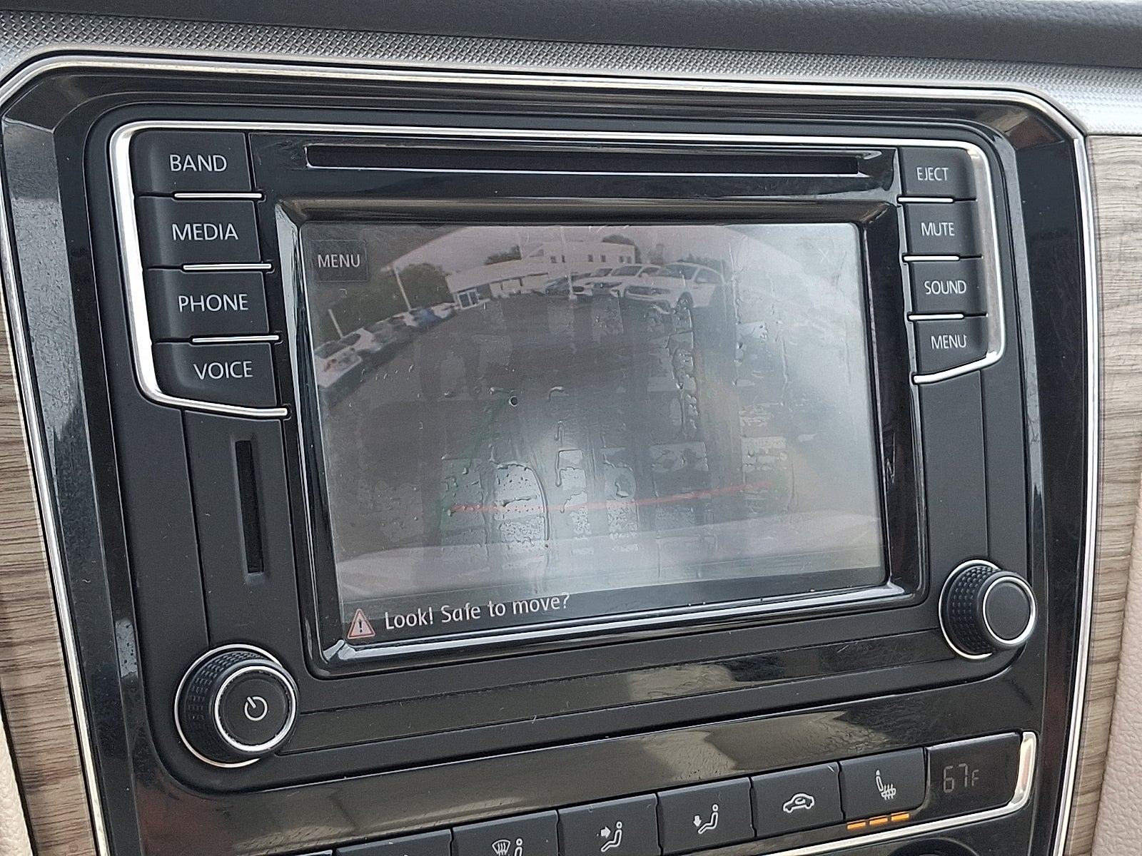 2017 Volkswagen Passat 1.8T SE