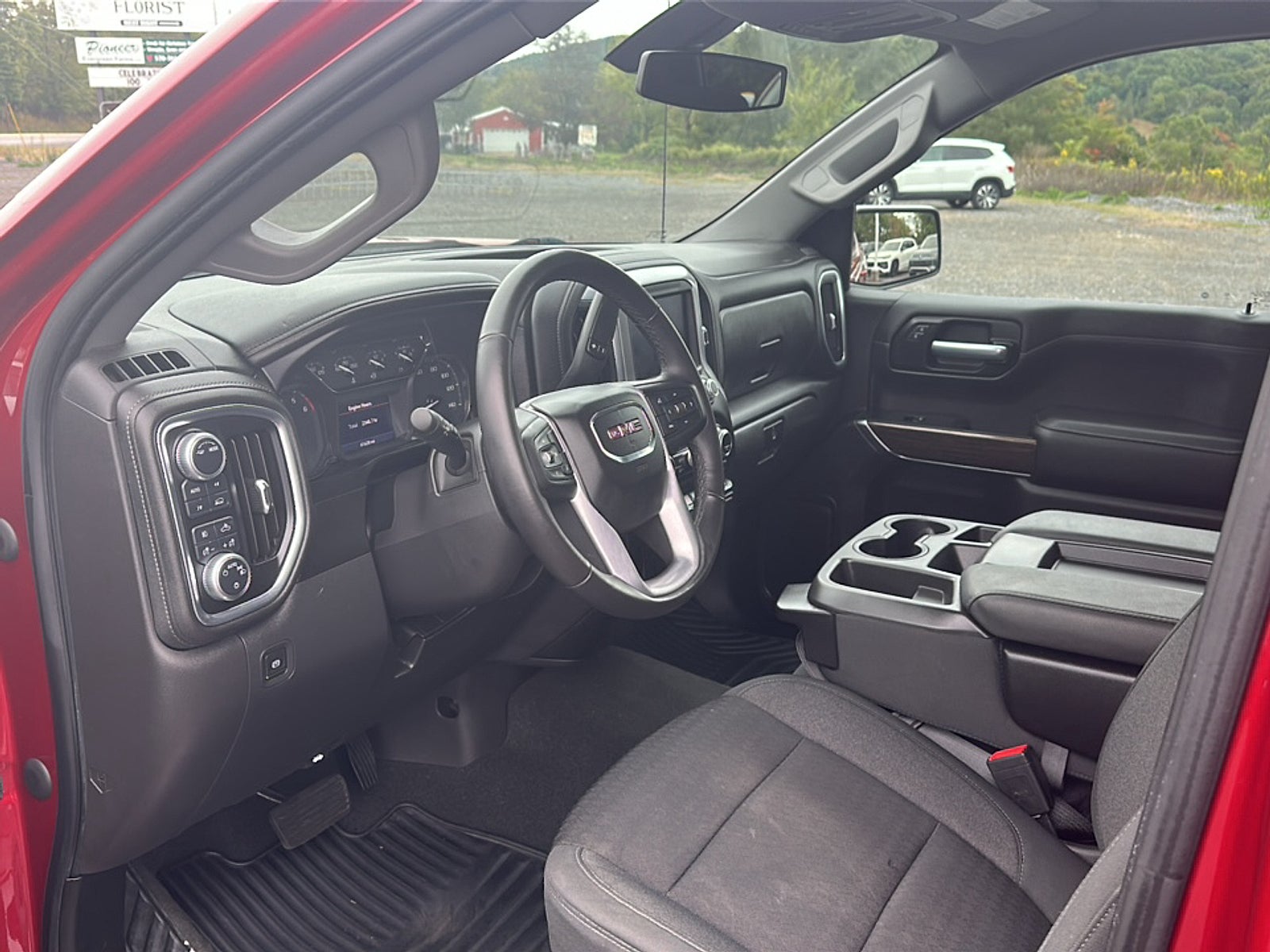 2021 GMC Sierra 1500 4WD Crew Cab Standard Box Elevation