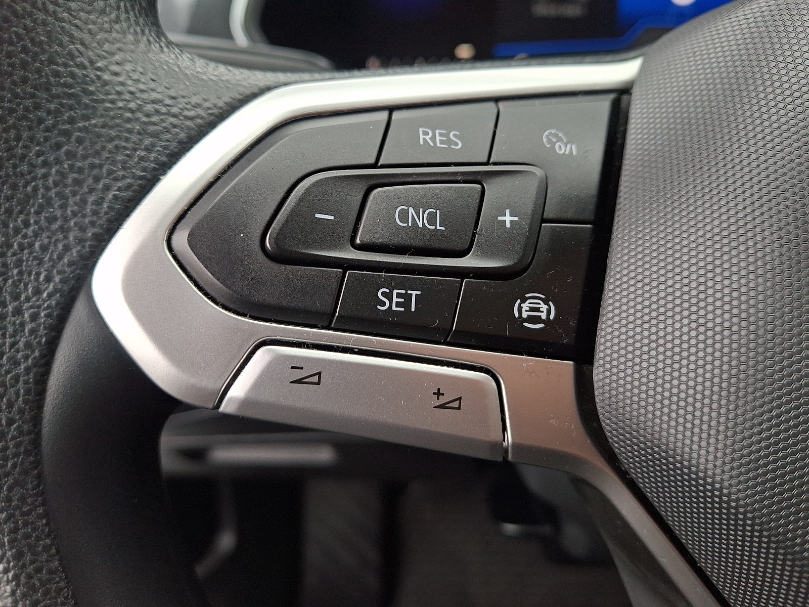 2022 Volkswagen Tiguan 2.0T S