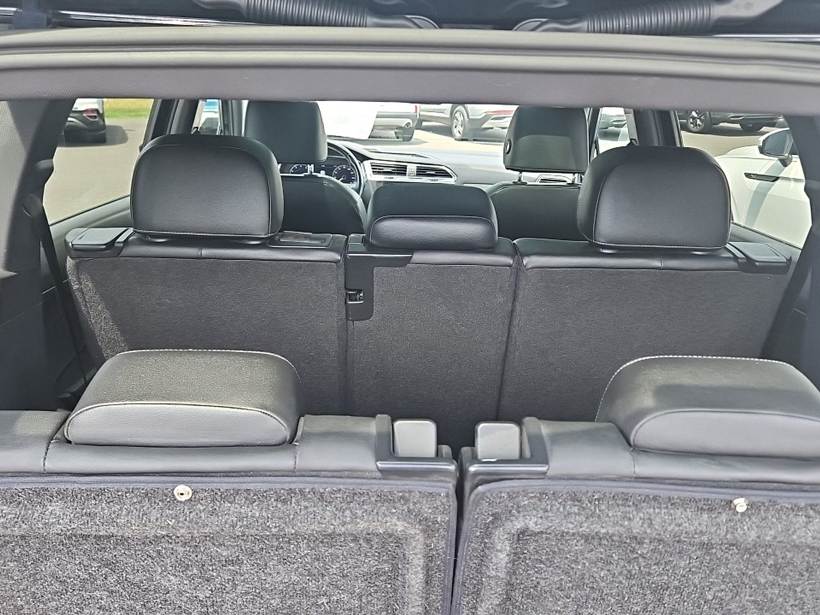2019 Volkswagen Tiguan 2.0T SEL R-Line