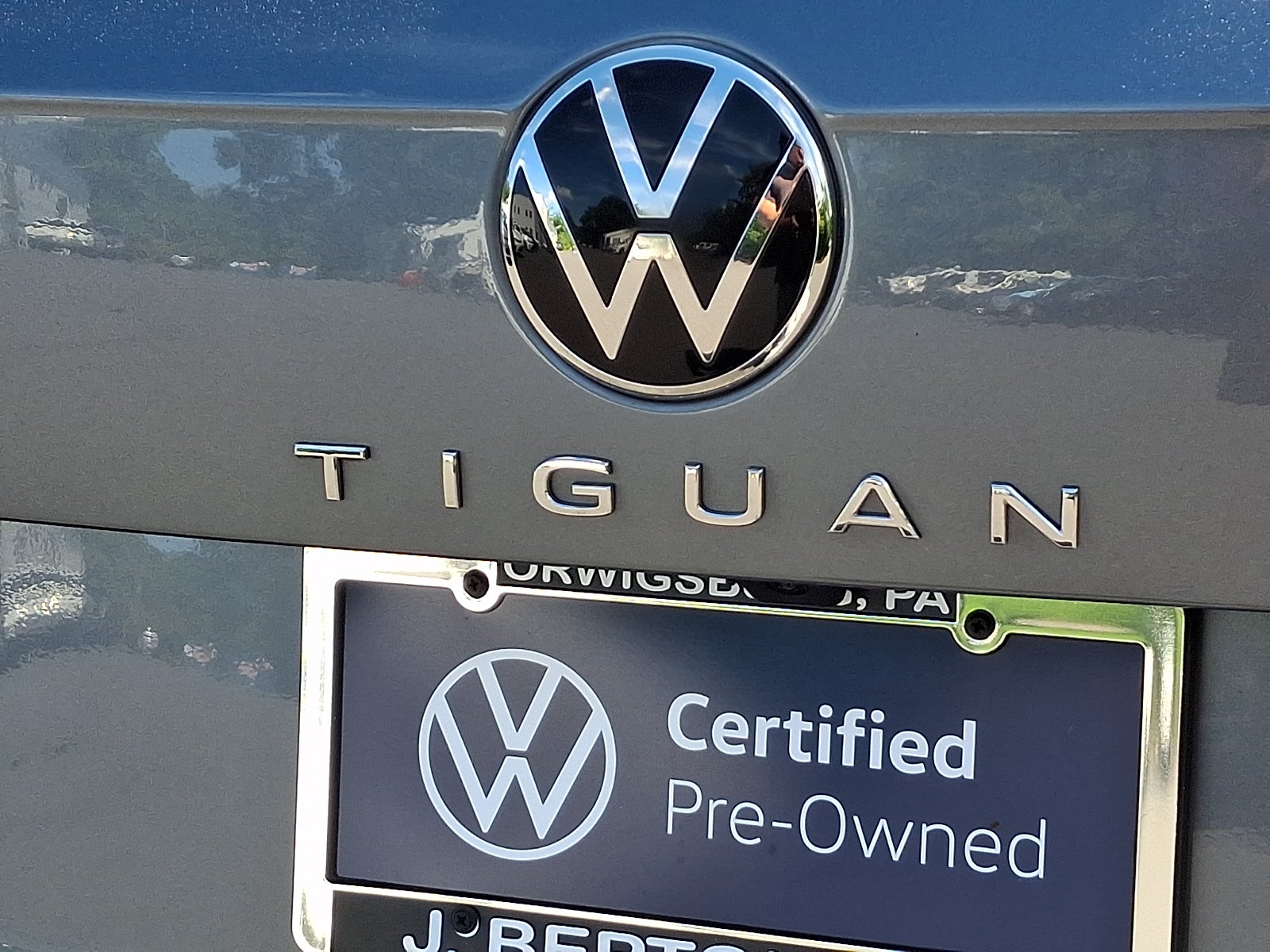 2023 Volkswagen Tiguan 2.0T SE
