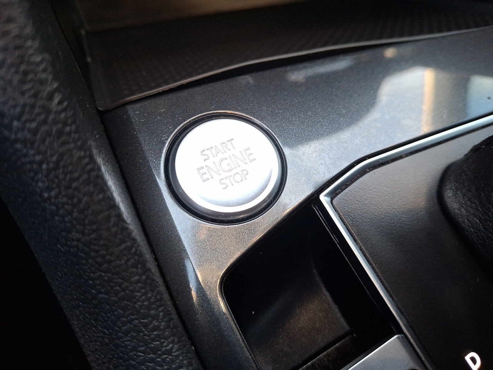 2019 Volkswagen Tiguan 2.0T SE 4MOTION