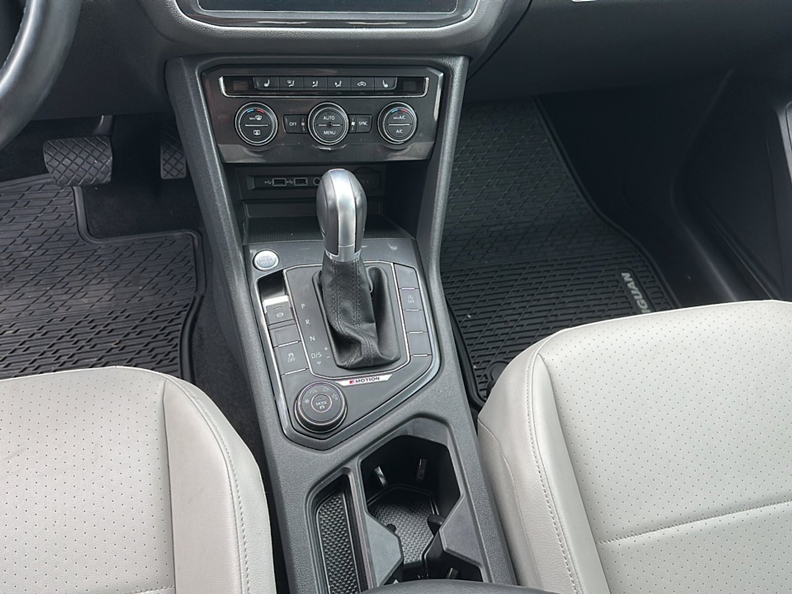 2018 Volkswagen Tiguan 2.0T SE