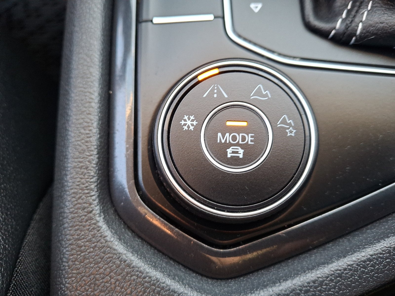 2021 Volkswagen Tiguan 2.0T SE 4MOTION