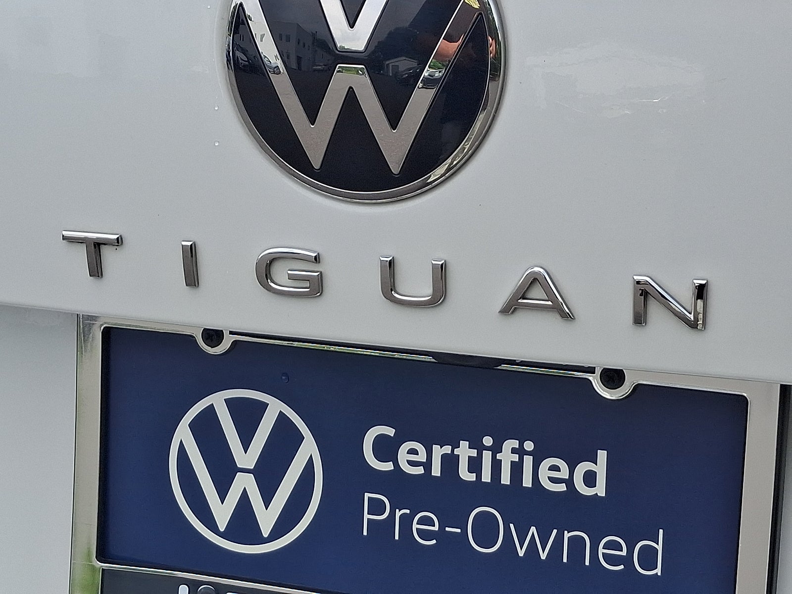 2023 Volkswagen Tiguan 2.0T SE