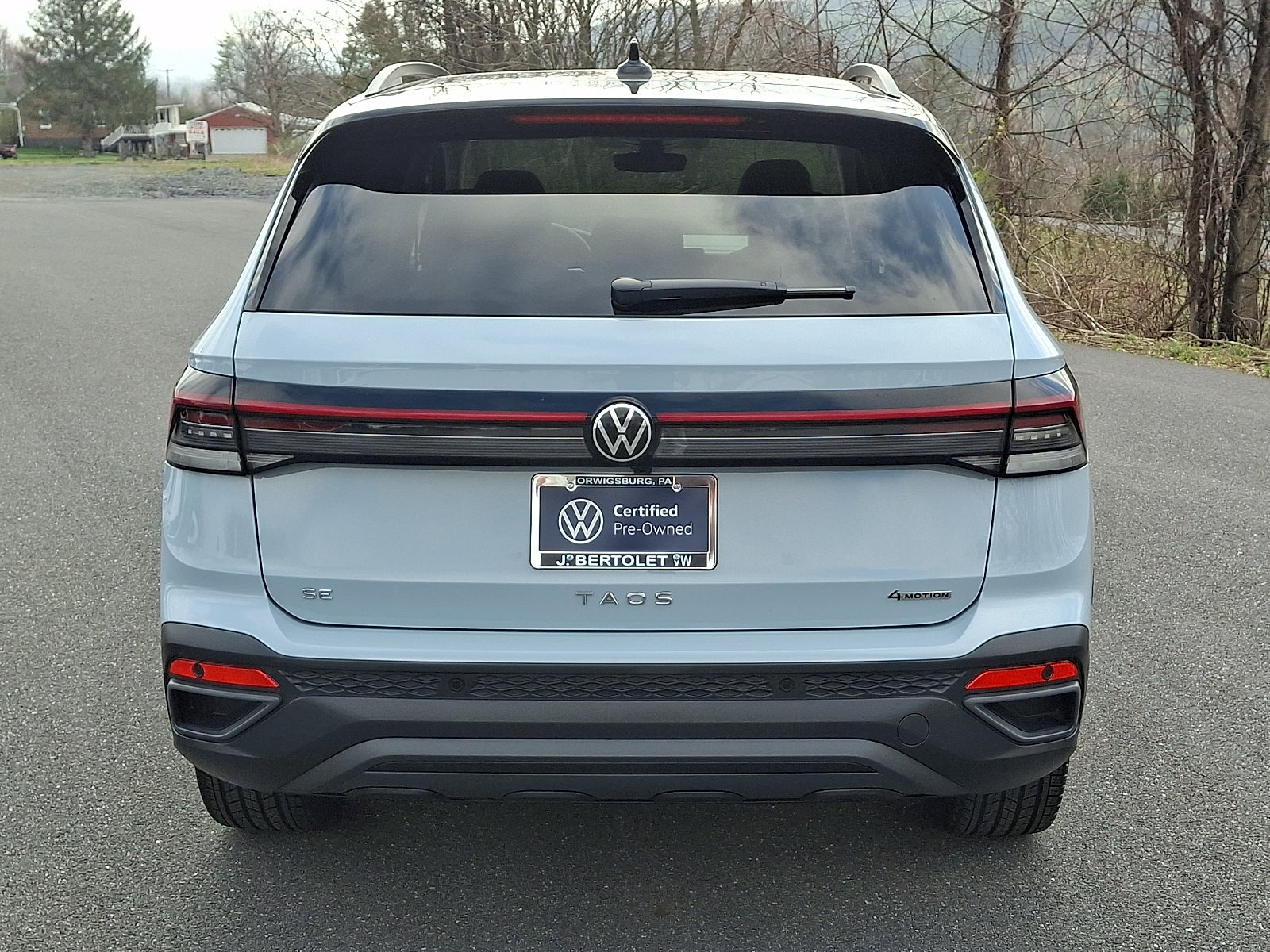 2025 Volkswagen Taos 1.5T SE Black
