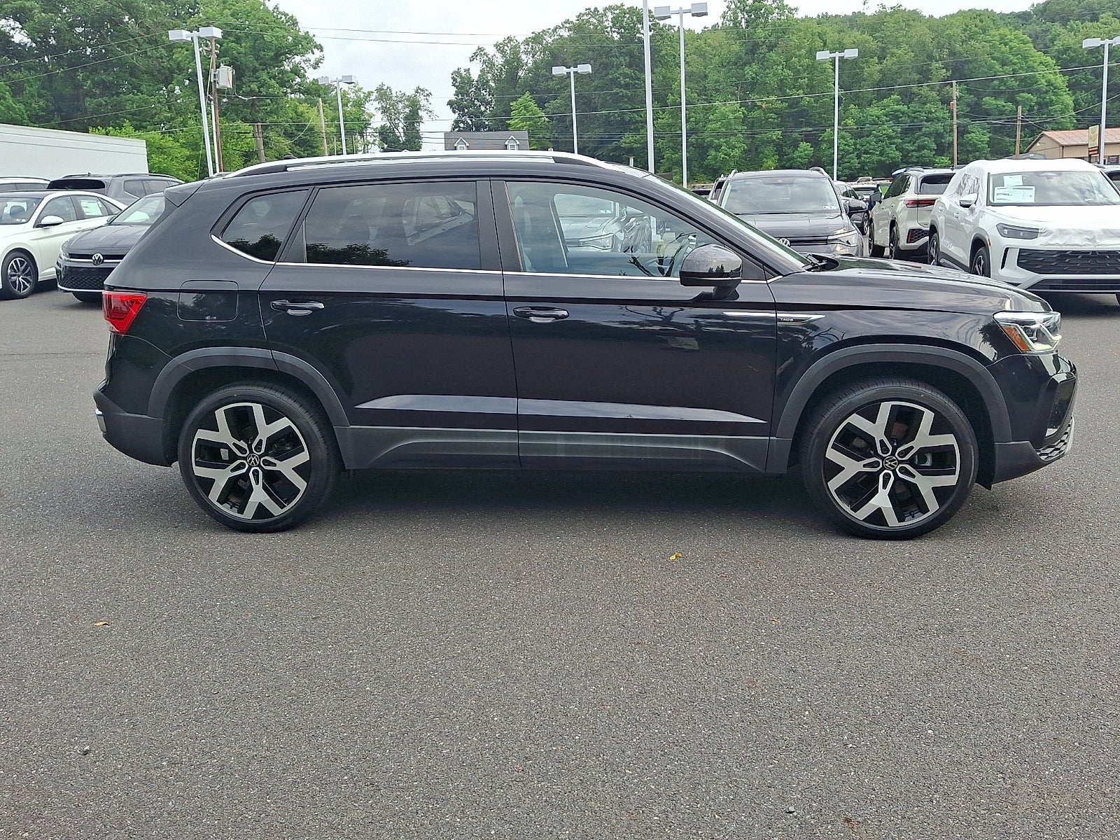 2023 Volkswagen Taos 1.5T SEL