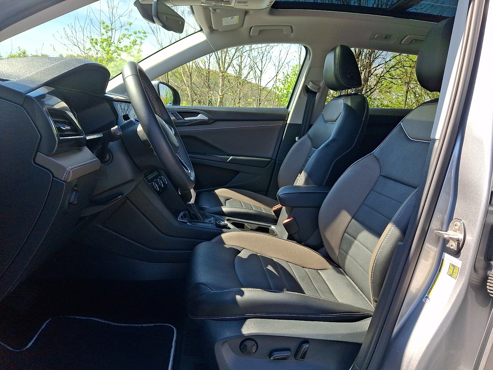 2023 Volkswagen Taos 1.5T SEL